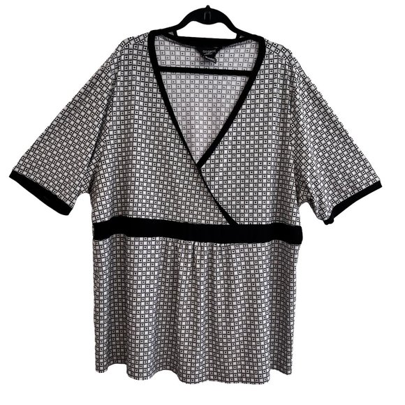 George Woman Black Gray Tunic Top Plus Size 4X - Picture 1 of 8